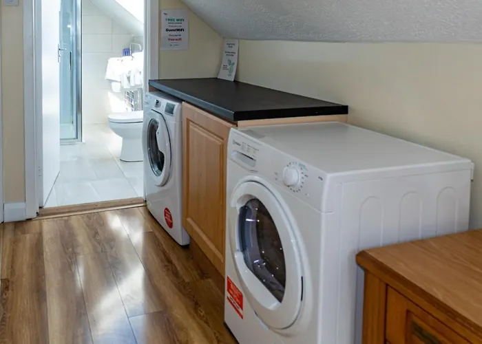 Aisling 2* Ashbourne